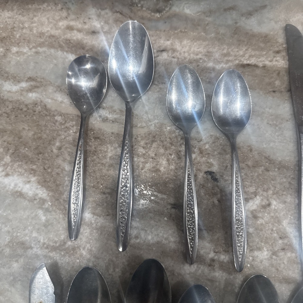 Vintage Customcraft CUS5 Japan Stainless Steel Flatware 20 Pc Fork Spoon Knife - Picture 5 of 13